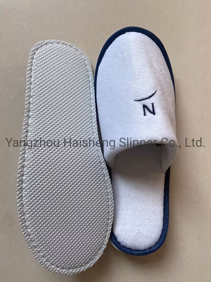 Drucken Sie Einweg-Hotelpantoffeln aus Jute für Fluggesellschaften/Unisex-Hotelpantoffeln für Schlafzimmer oder Badezimmer/Günstige Hotelversorgung mit Annehmlichkeiten